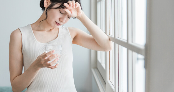 食事や睡眠、ホルモンバランスが乱れている